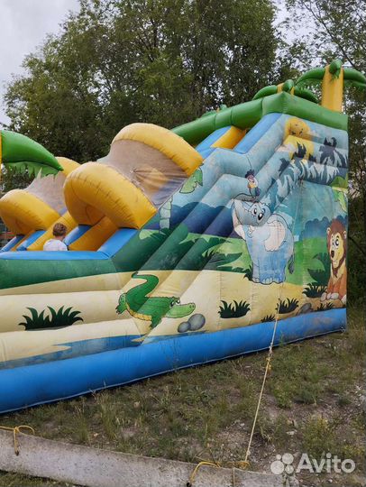 Надувной игровой центр