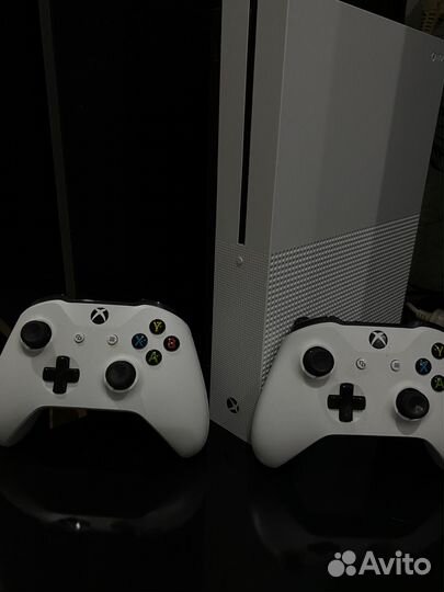 Xbox One s