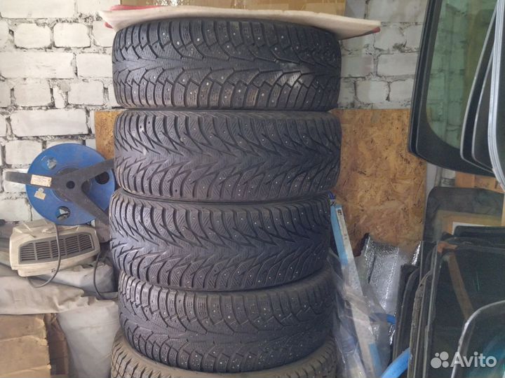 Yokohama IceGuard Stud IG65 225/55 R17 102J