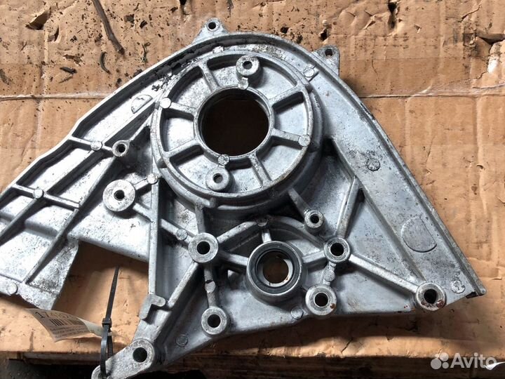 Крышка передняя D4BAR Hyundai Grand Starex