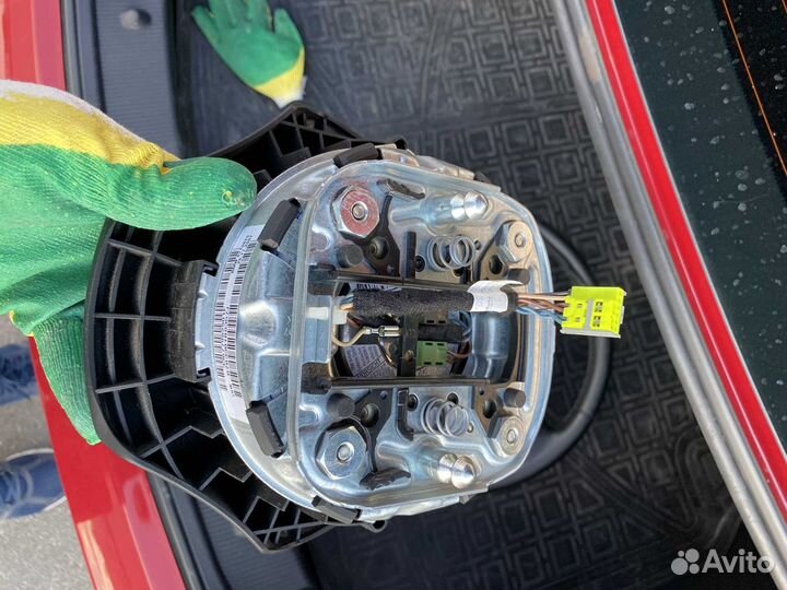 Подушка безопастности в руль bmw e90