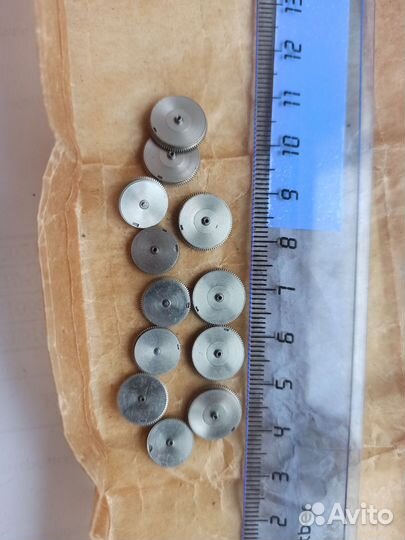 Запчасти часы заводные барабаны 12 штук новые