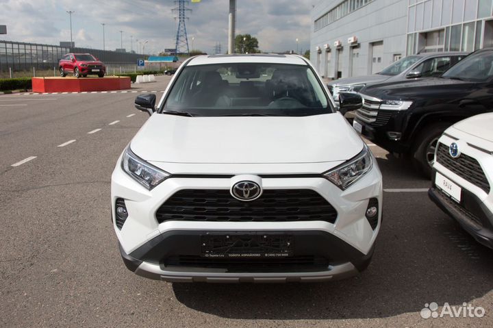 Toyota RAV4 2.0 CVT, 2023