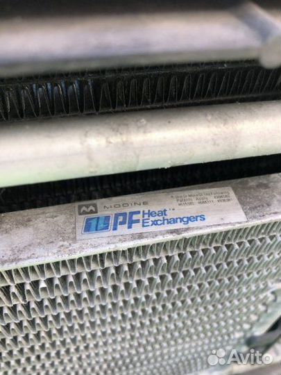 Радиатор охлаждения масла Bmw 7-Series E38