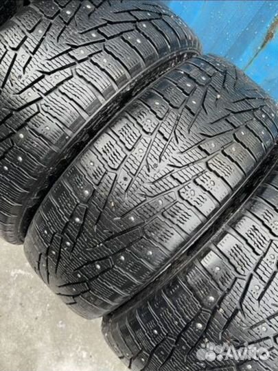 Nokian Tyres Hakkapeliitta 7 SUV 235/55 R18 104T