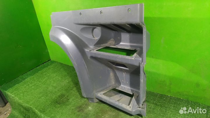 Подножка правая DAF XF95 XF105