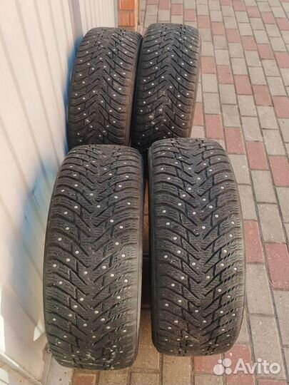 Nokian Tyres Hakkapeliitta 8 205/55 R16
