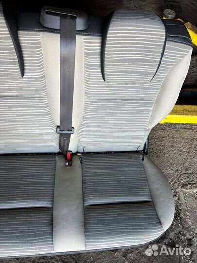 Сиденье заднее Renault Kangoo KW0Y K7M750 2012