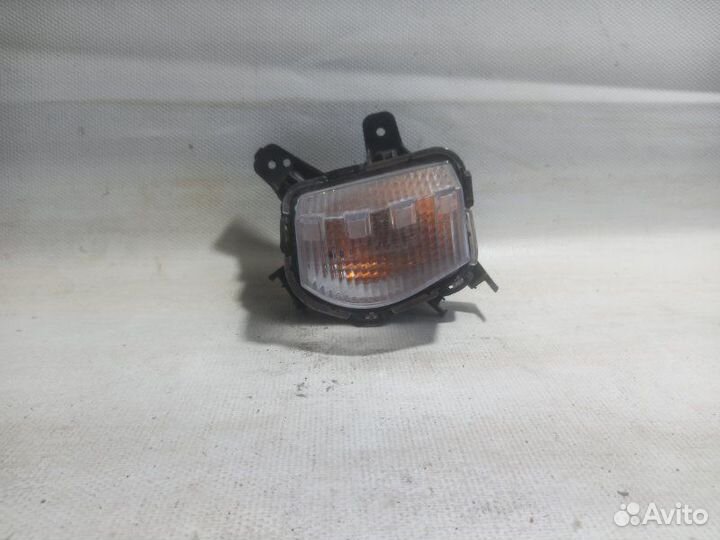 Повторитель поворота в бампер передний левый Kia