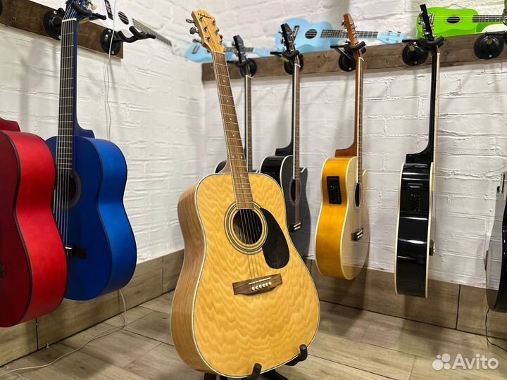 Акустическая гитара Hohner HW420