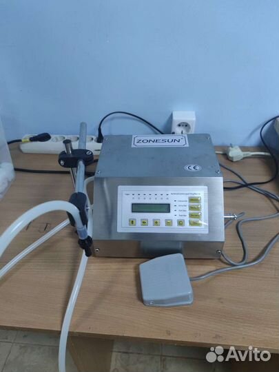 Аппарат для розлива жидкостей