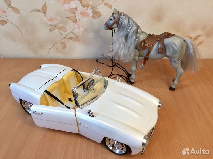 Машина/автомобиль,лошадь для кукол барби и игрушек