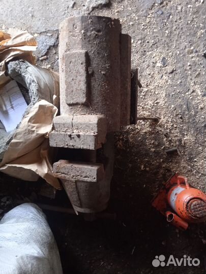 Тиски слесарные