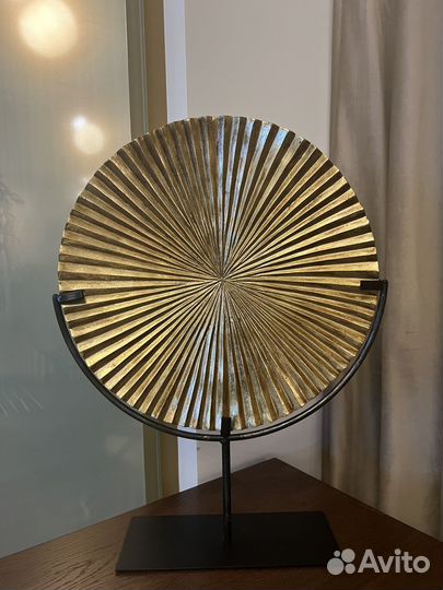 Дизайнерские предметы для украшения интерьера