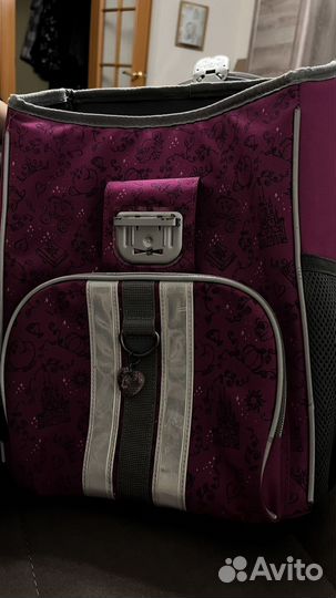 Рюкзак для девочки школьный