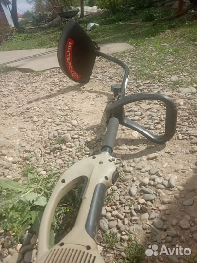 Газонокосилка электрическая