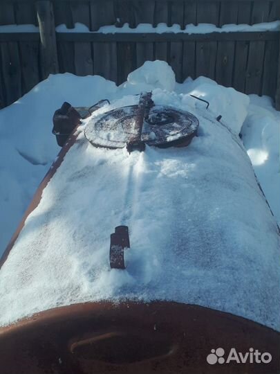 Бочка металическая 1200 л