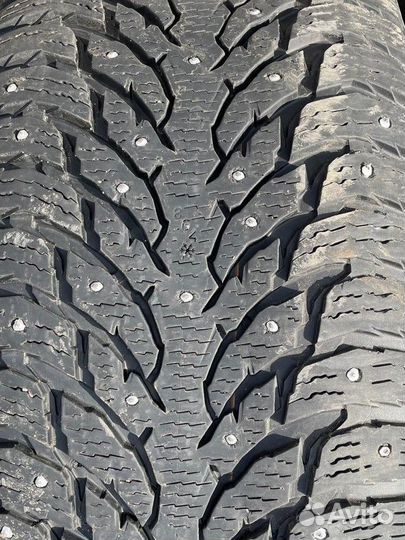 Nokian Tyres Hakkapeliitta 9 SUV 285/50 R20