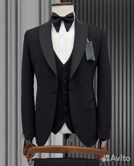 Мужской костюм смокинг premium