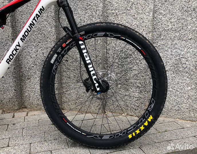 Rocky mountain thunderbolt 730 MSL Carbon 27.5
