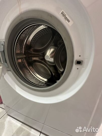 Стиральная машина Indesit wiun 81 бу