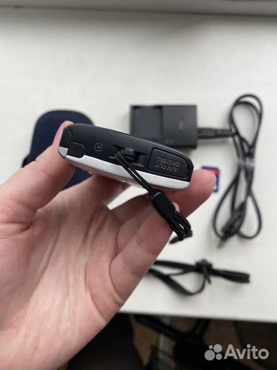 Цифровой фотоаппарат Canon PC 1732