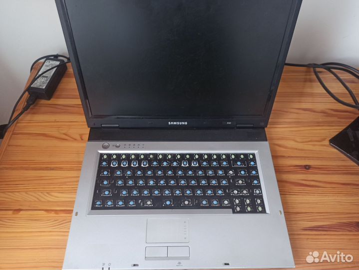 Ноутбук samsung
