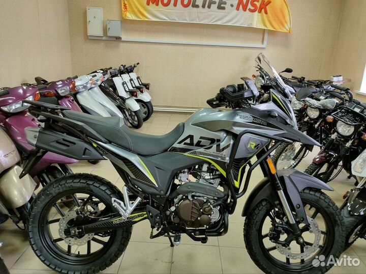 Мотоцикл Regulmoto ADV 300 NB 6 gear в пути