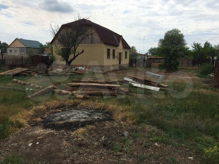 Дом 200 м² на участке 12 сот.