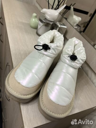 Дутики женские
