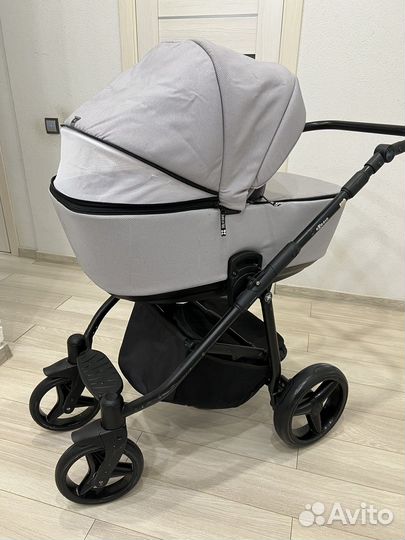 Коляска Adamex Reggio 2в1