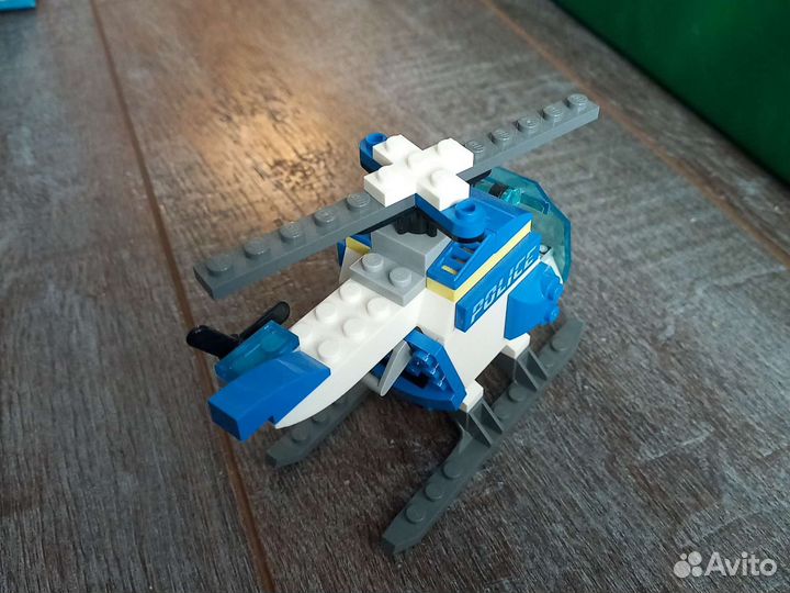 Lego City полицейский вертолет