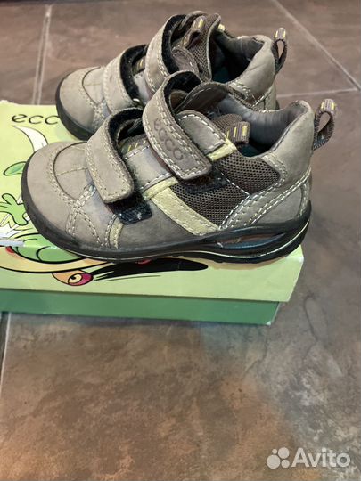Кроссовки Ecco 21р