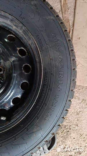 Nordman WR SUV 215 R16
