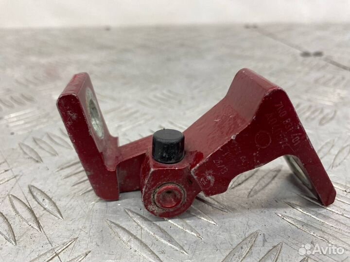 Б/У петля двери задний левый Volkswagen Polo 602