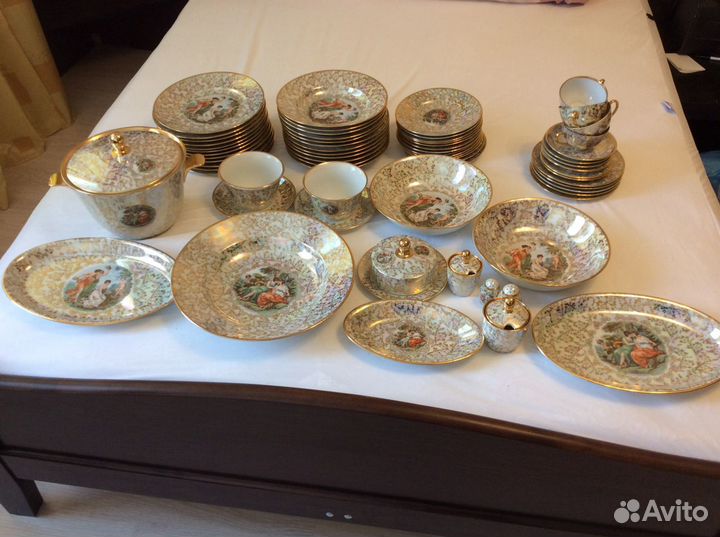 Сервиз столовый фарфоровый Мадонна «Золотая паутин