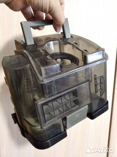 Пылесос Philips FC8144 безмешковый