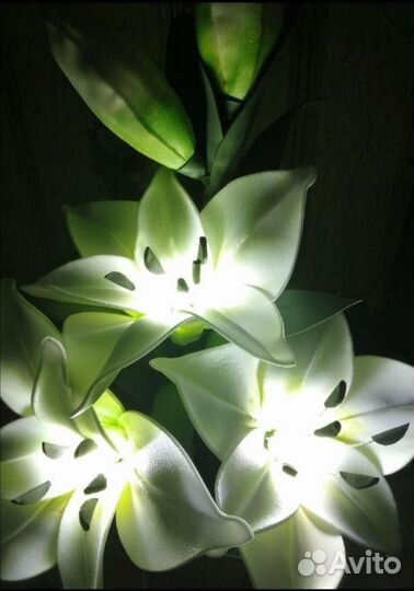 Светильник лилия