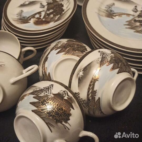 Сервиз, чайник, чашки/все в описании