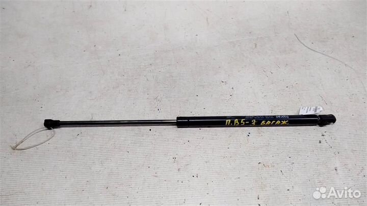 Амортизатор двери багажника volkswagen Passat B5