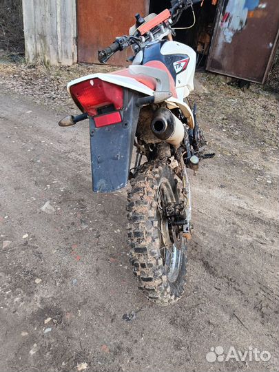 TTR 250R