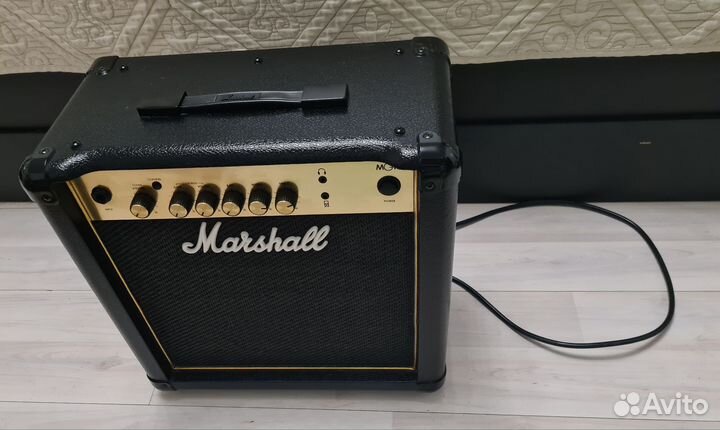 Гитарный комбоусилитель Marshall MG15G