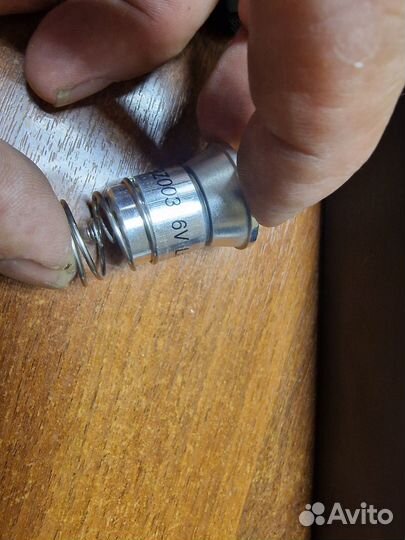 Фонарь Nextorch T6A с оружейным кроном и акумулят