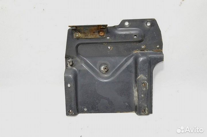 Кронштейн усилителя бампера, правый scania R-Series (01.04)