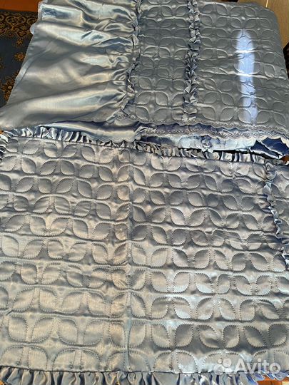 Набор : покрывало, наволочки, тюль