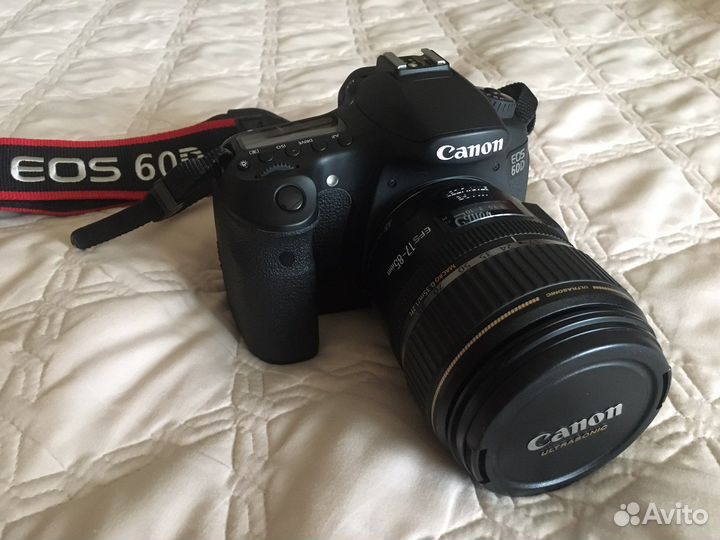 Зеркальный фотоаппарат