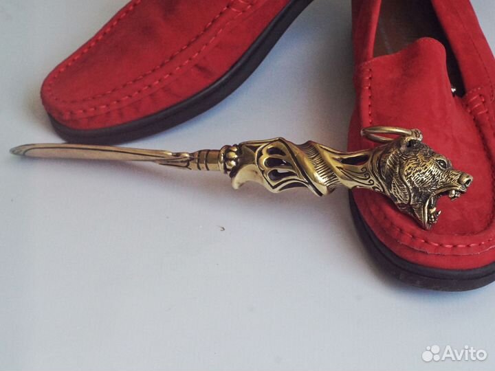 Ложка для обуви бронза
