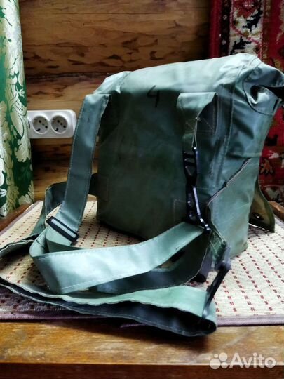 Противогаз изолирующий