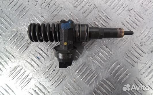 Форсунка дизельная audi A4 B7 (PML23AL03)
