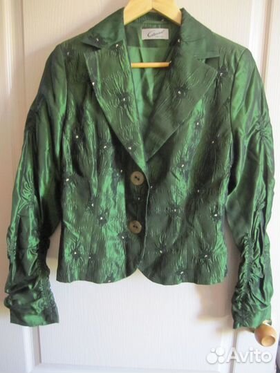 Костюм женский